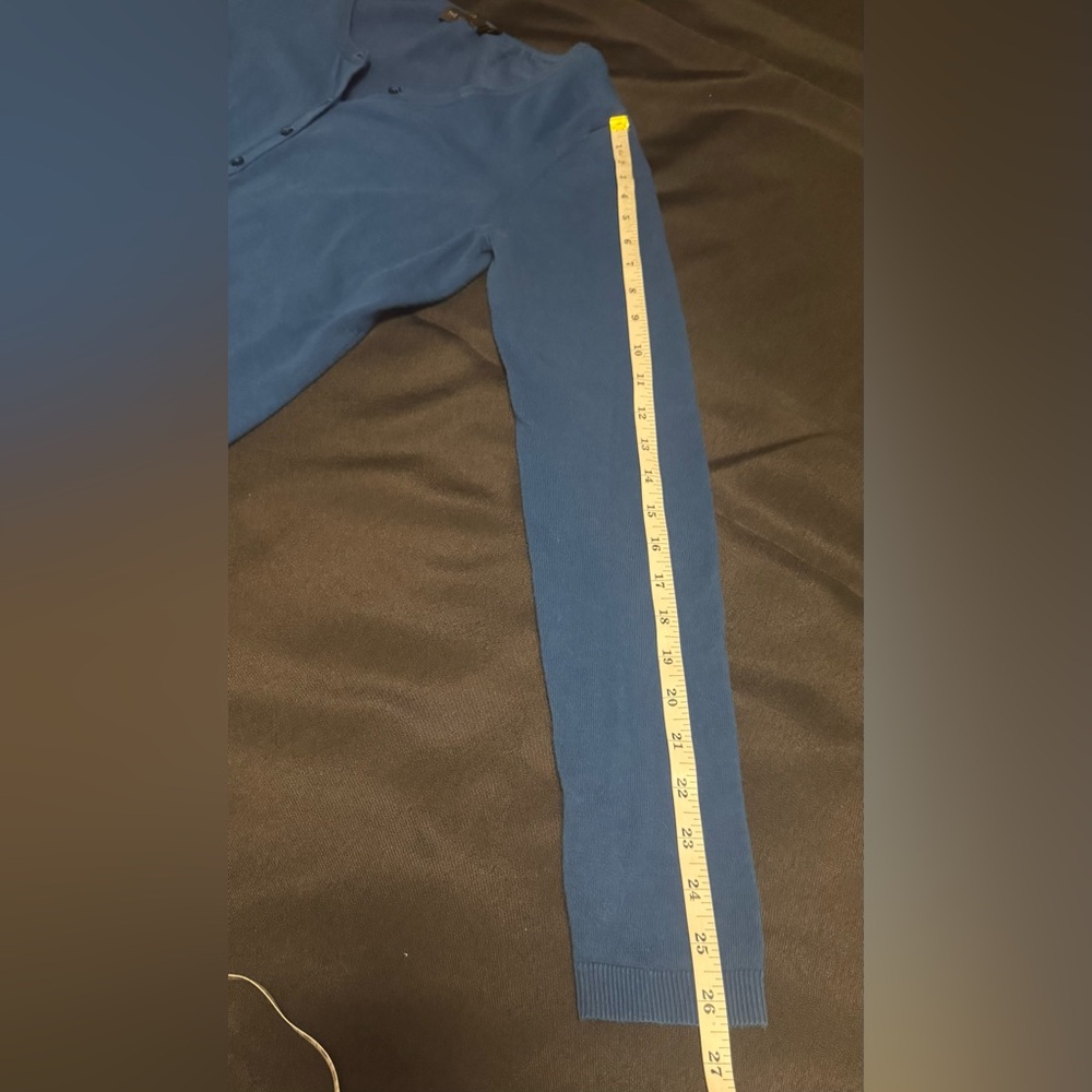 The Limited Blue (Indigo?) Women’s Button Down Cardigan - Picture 4 of 16